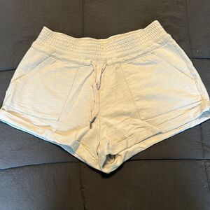 Express Shorts 
